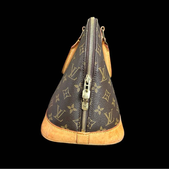 Live Show Listing: Louis Vuitton Alma PM - Picture 4 of 12